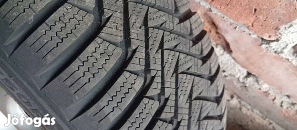 195/50 R15 Laufenn Téligumi. Új! DOT 2025