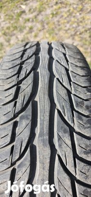 195/60 r15 uniroyal nyári gumi!