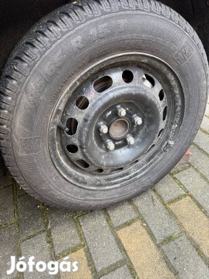 195/65 R15 Semperit téli Mazda 3 lemezf díszt.-val!