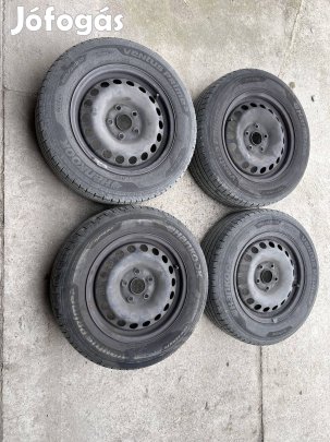 195/65 R15 használt gumiabroncs acélfelnivel