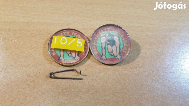 1976-os "kisz edzett ifjúságért" kitűző eladó