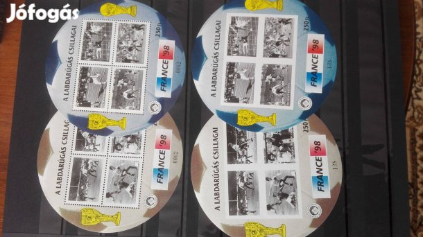 1988-as Francia Labdarúgó VB garnitúrában 2 db vágott + 2 db