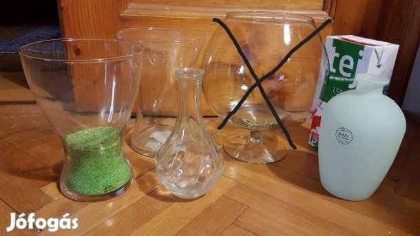 19,5 cm x 14 cm üveg váza