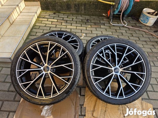 19" nyári alufelni szett 5x112 ET45 Audi VW felni 255/35 19