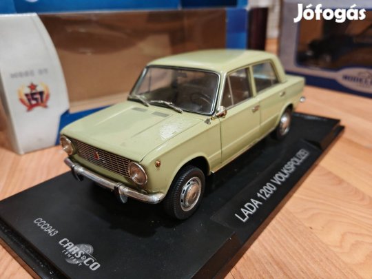 1:18 1/18 IST Lada 1200 modellautó