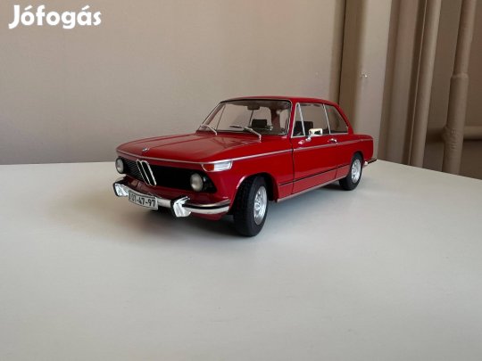 1:18 1/18 Solido BMW 1602 modellautó