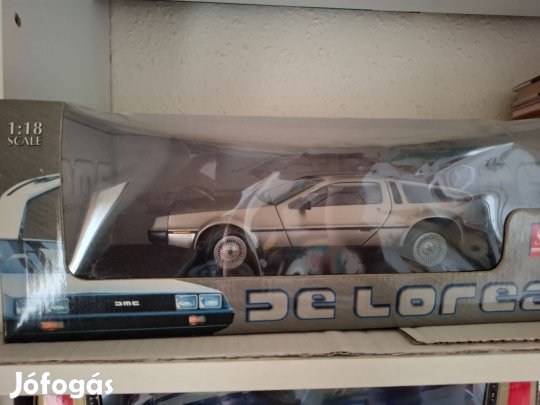 1:18 1/18 Sunstar Delorean DMC-12 eladó