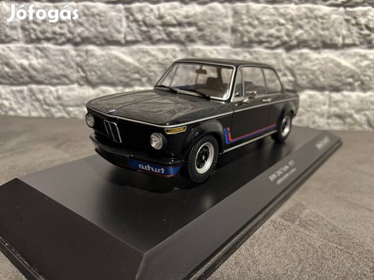 1:18 BMW 2002 Turbo Minichamps 1/18 autó Modell