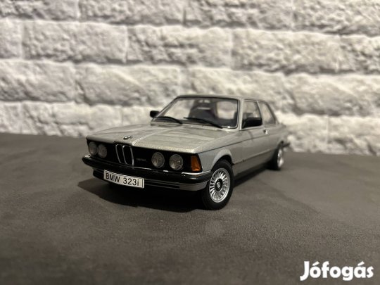 1:18 BMW 323i e21 Autoart 1/18 autó Modell