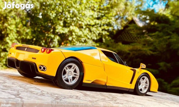 1:18 Ferrari Enzo Hotweels Elit