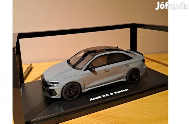 1:18 GT Spirit Audi RS3 Sedan modell