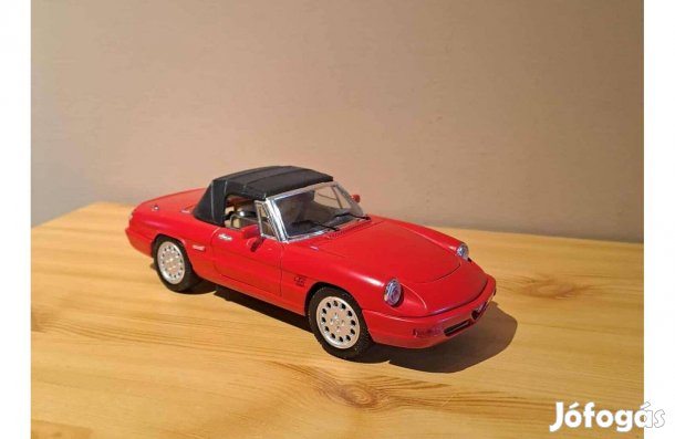 1:18 Jouef Alfa Romeo Spider modell