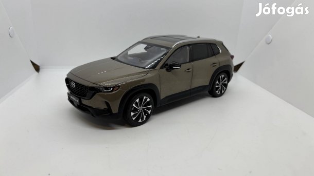 1:18 Mazda CX 50