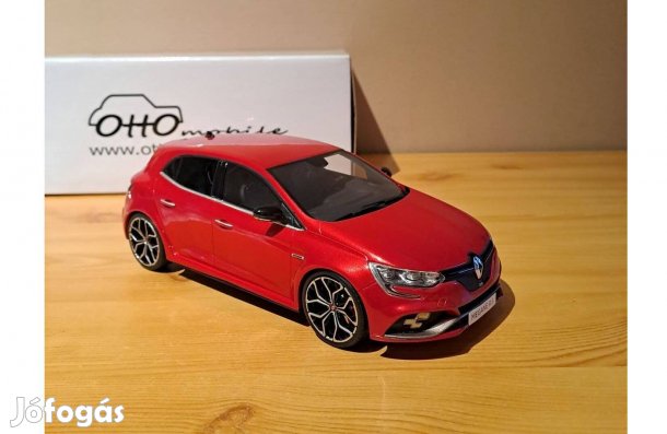1:18 Ottomobile Renault Megane RS modell