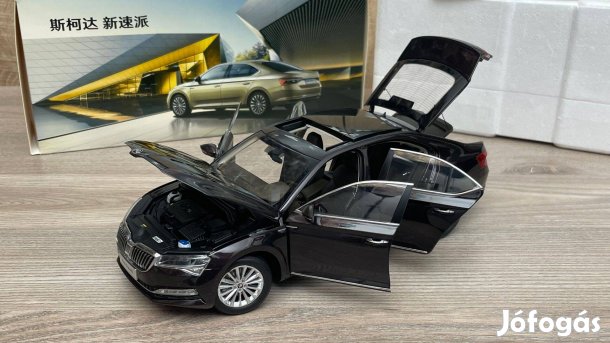 1:18 Skoda Superb III (B8) facelift TSI 380 - Paudi