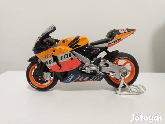 1/18 motor modell, makett Honda RC211V Motogp Nicky Hayden Repsol