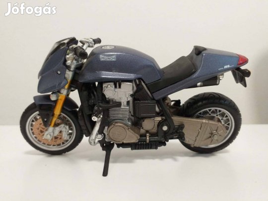 1/18 motor modell, makett Münch Mammut 2000