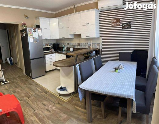 1+2 szobás, erkélyes, 2. emeleti, 66 nm-es lakás eladó!