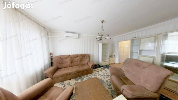 1+3 szobás, REMEK ÁLLAPOTÚ, erkélyes lakás eladó Veszprém Simon