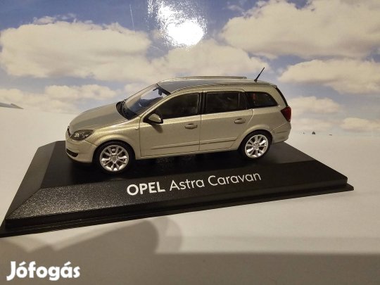1/43 1:43 opel Astra H caravan,Ezüst