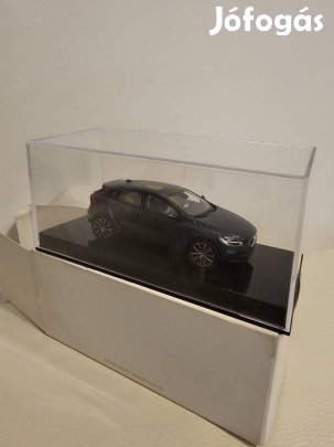 1/43 1:43 Volvo V40 modell(Norev)