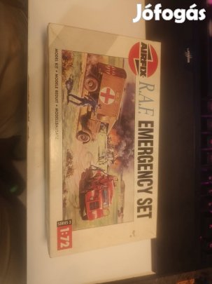 1:72 makett katonai mentő