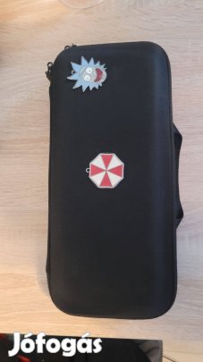 1 TB-os Steam Deck + 512 GB-os memóriakártya,