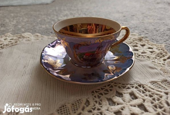 1 db 24 karátos arannyal futtatott kék színű kávéscsésze aljjal