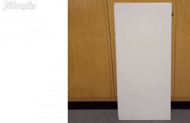 1 db fehér ajtó panel-szekrényhez