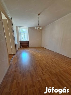 1.emeleti lakás eladó Sátoraljaújhelyen!