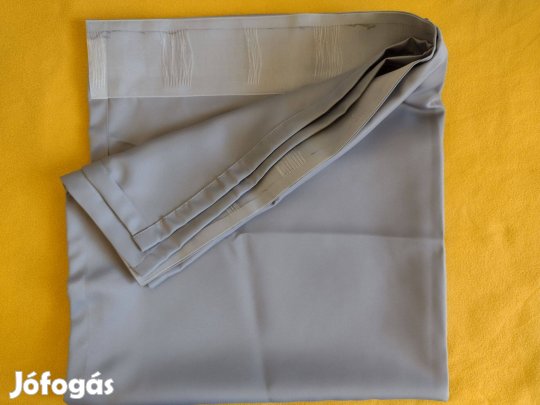 1 pár Új szűrke Black Out függöny eladó. Nem konfekció méret!