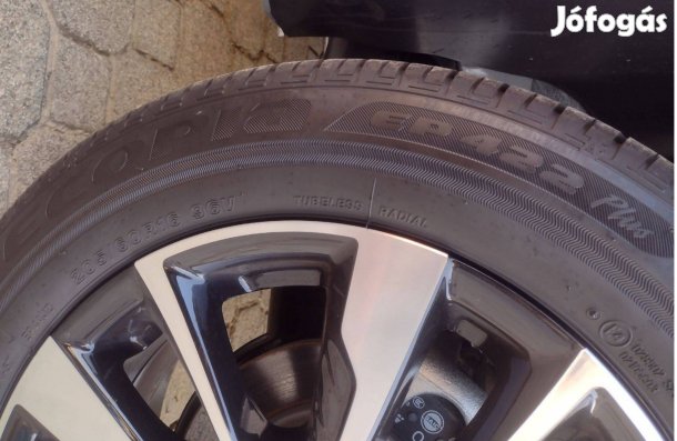 1 szett új nyári gumi