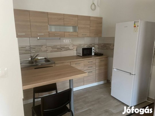 1 szobás apartman kiadó Egerben a Maklári úton