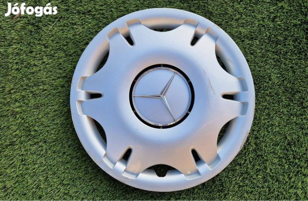 1db 16" Mercedes gyári dísztárcsa