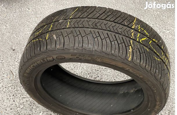 1db 255/45R19 Michelin Pilot Alpin téli gumi pót kerék 19"