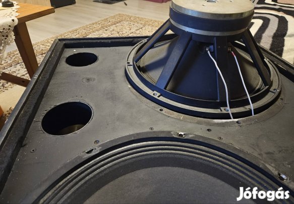 1db Fender Bassman 100 - 2x18 basszusgitár hangfal