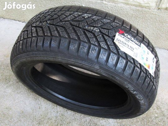 1db Új 225/50R18 Yokohama Bluearth Winter téli gumi 18" téli gumi