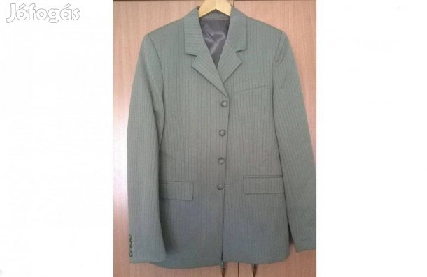 1x használt 3 részes hosszított fazonú öltöny ajándék fehér inggel