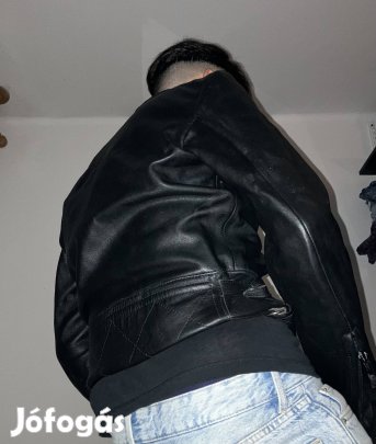 2000Ft Valódi Bőrdzseki S Bőr dzseki Bőrkabát Bőr kabát S-es Gyerek