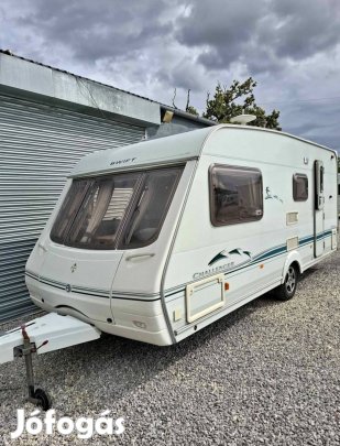 2003 Swift Challenger 530 SE 4 személyes lakókocsi