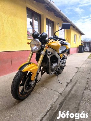 2004 Hyosung GT 250N eladó/csere