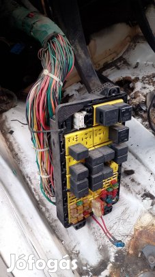 2004 -es Iveco daily biztosíték tábla