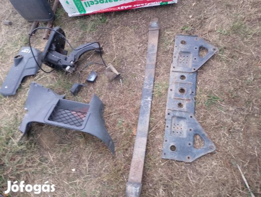 2004-es Iveco daily bölcső alsó lemez