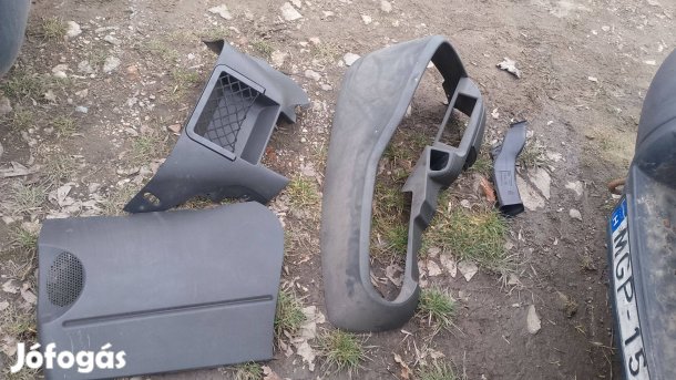 2005 Iveco daily műszerfal műanyag