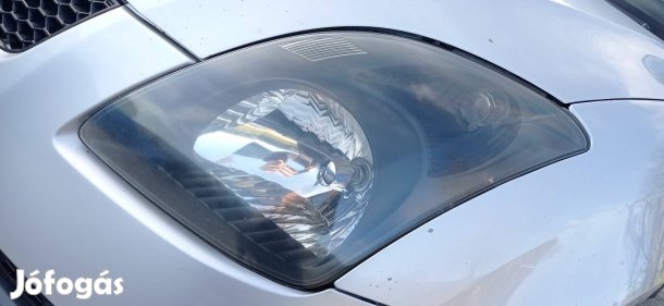 2007 Suzuki Swift Sport első lámpa