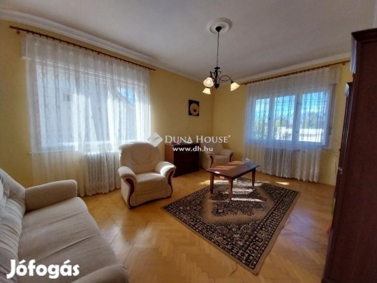 200 nm-es ház eladó Szeged