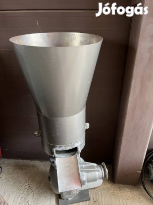 200kg kapacitású pelletáló gép