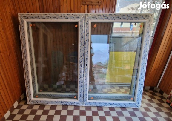 200x150 műanyag ablak 2db