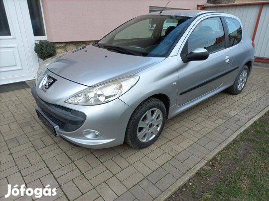 2011-es Peugeot 206+ 91000 km-el!