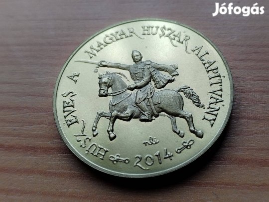 2014-es aranyozott emlékérem "Magyar Huszár Alapítvány 20 é